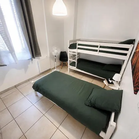 Apartament 5 Personnes, Rez-de-chaussee *